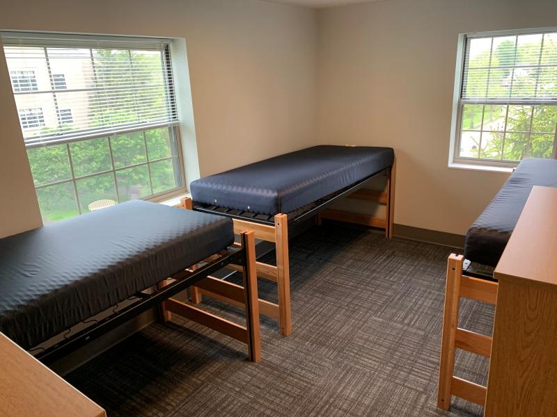 University Apartments Triple Bedroom